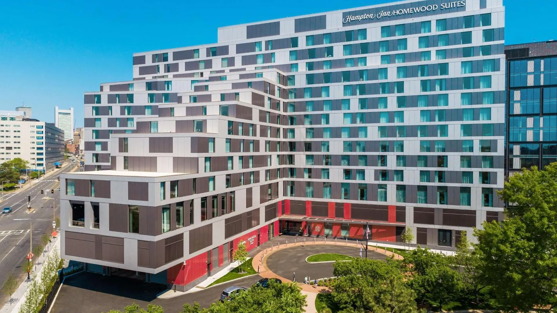 6 Boston Waterfront Hotels Close to Logan Airport