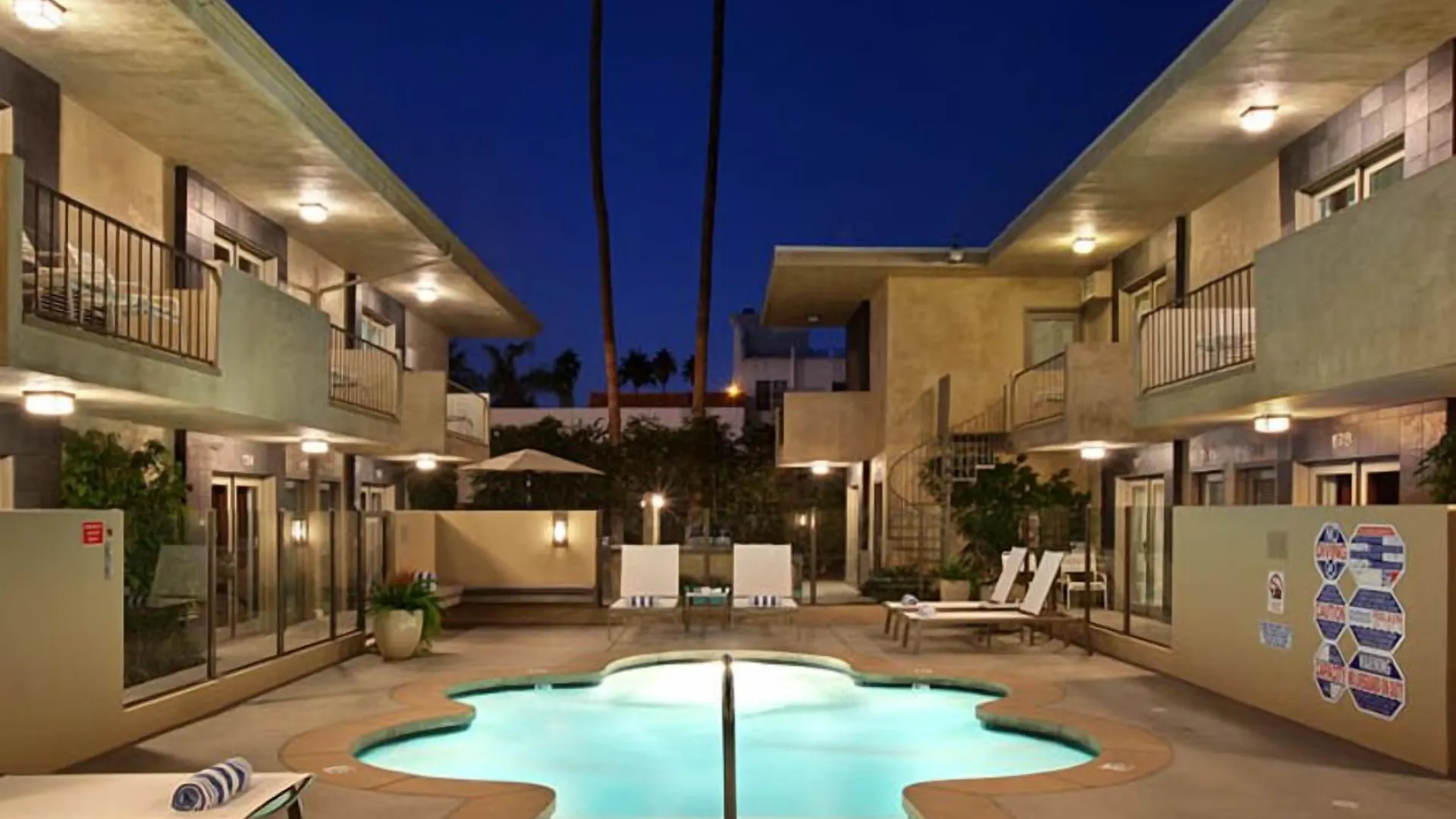 7 Smart Boutique Hotels In Downtown Palm Springs Worth Booking