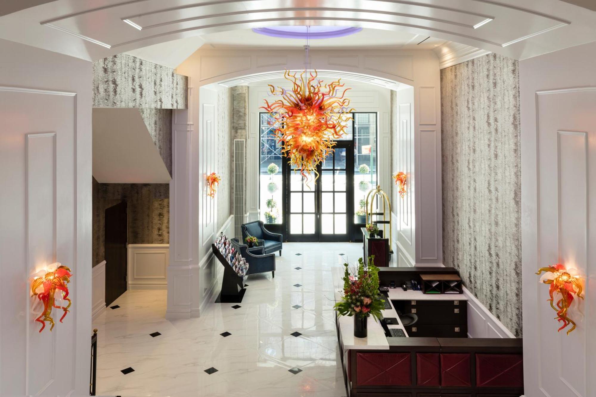 15 Family-Friendly Hotels in Lower Manhattan That Deliver