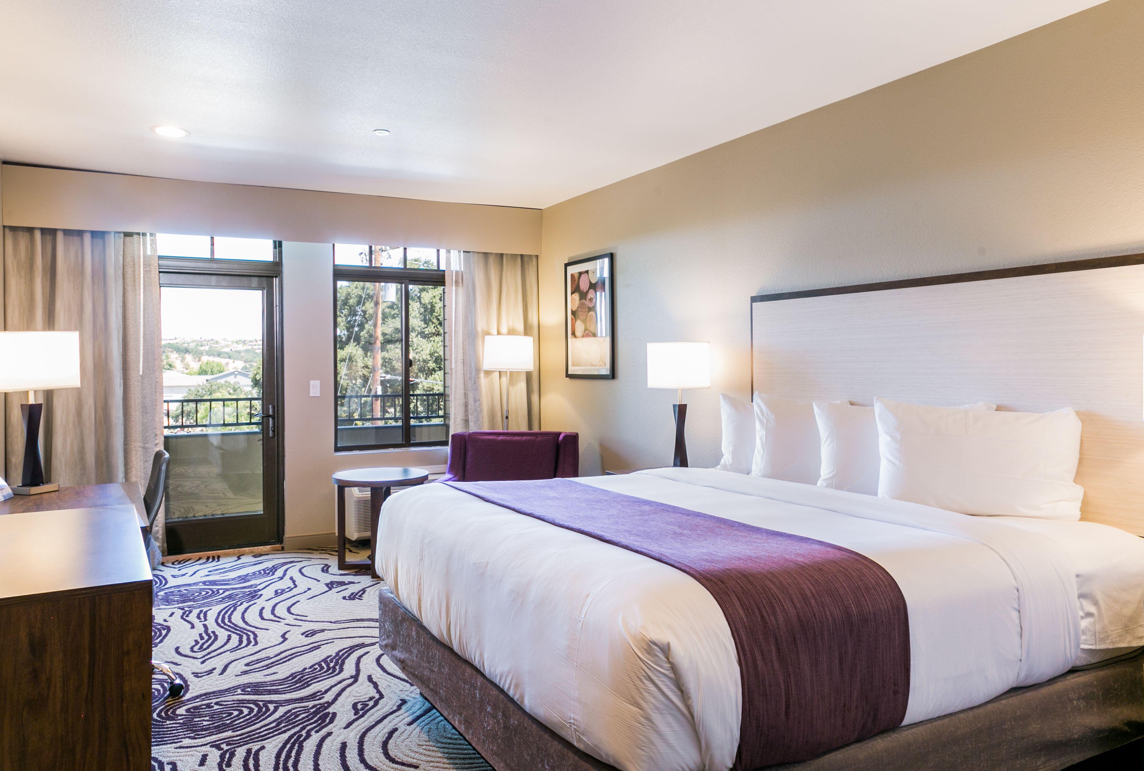 7 Cheap Hotels Near Paso Robles Event Center Worth Booking