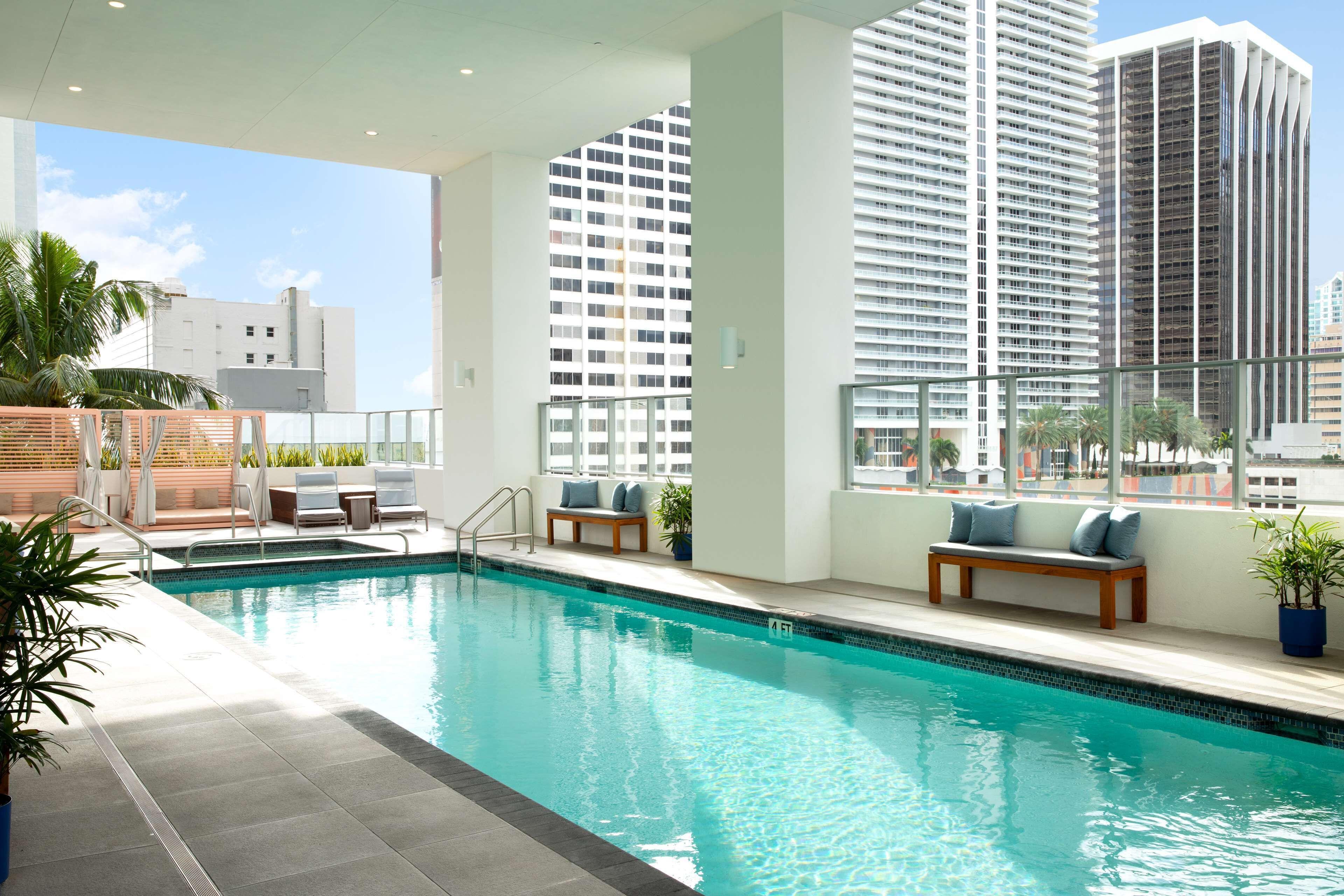 Where to Stay Near Rubell Family Collection: 5 Family Hotels