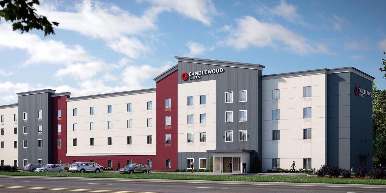Where to Stay Near The District: 8 Business Hotels in Nashville
