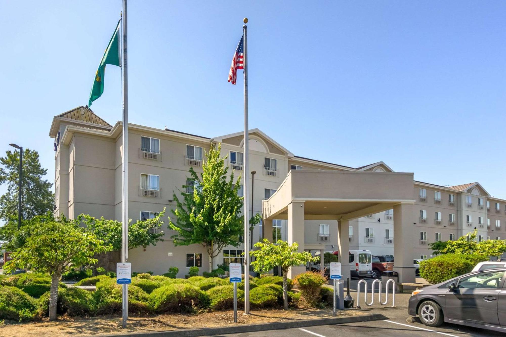 15 Smart Budget Hotels In The Pacific Northwest Worth Booking