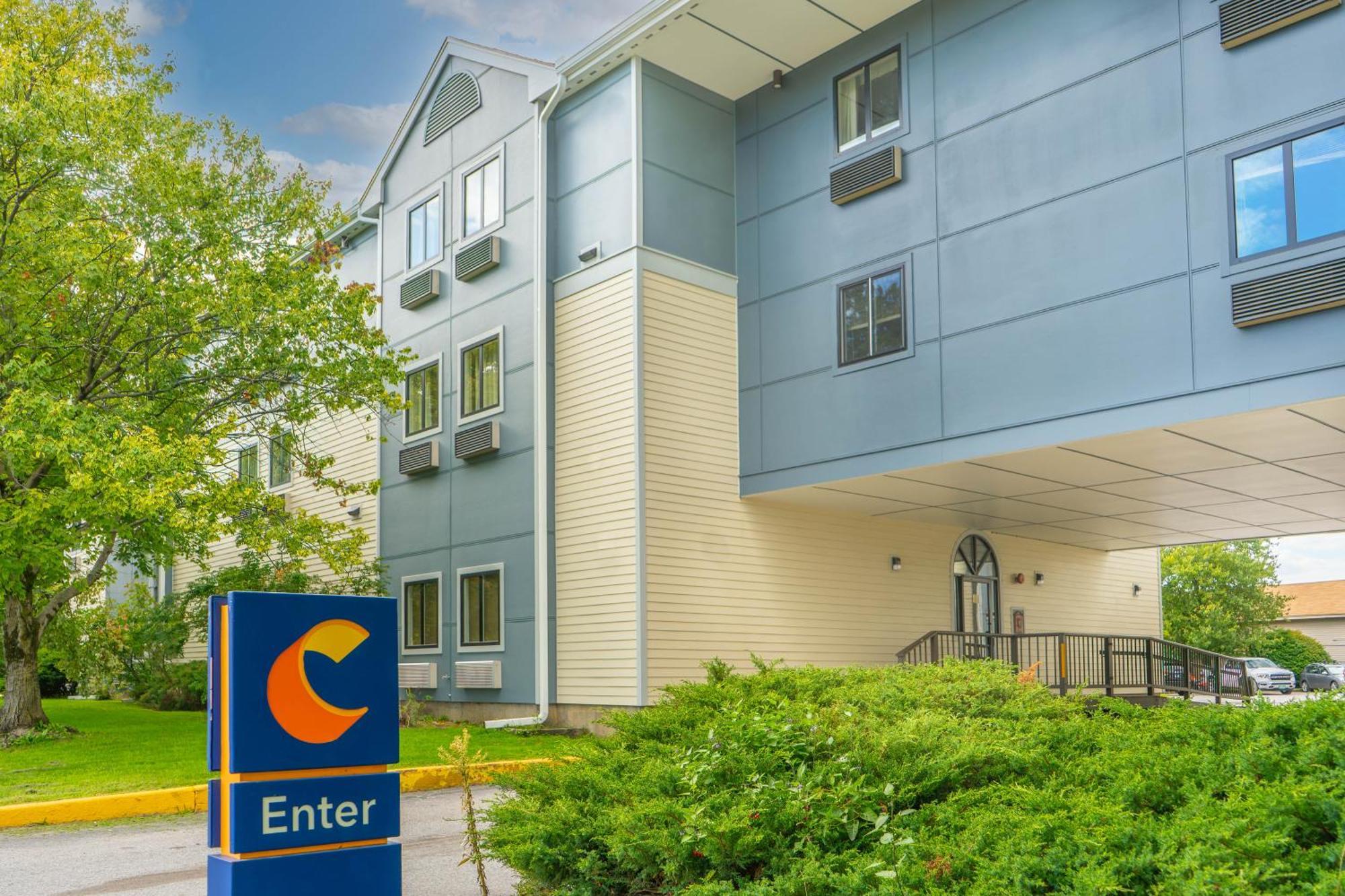 5 Golf Hotels Near Extension System-The Univ-VT Worth Booking